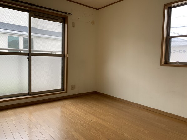 ラフィーネ田寺東の物件内観写真